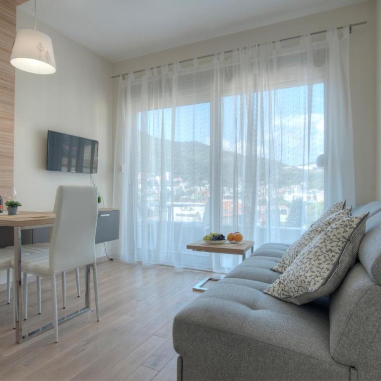 JLK MODERN SUITES Budva - Apartman s 1 Spavaćom Sobom i Terasom - 9