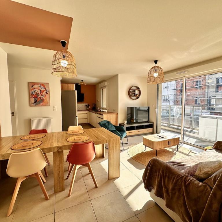 Heliot - Superbe appartement T3 avec balcon et parking - Appartement 2 Chambres - 24