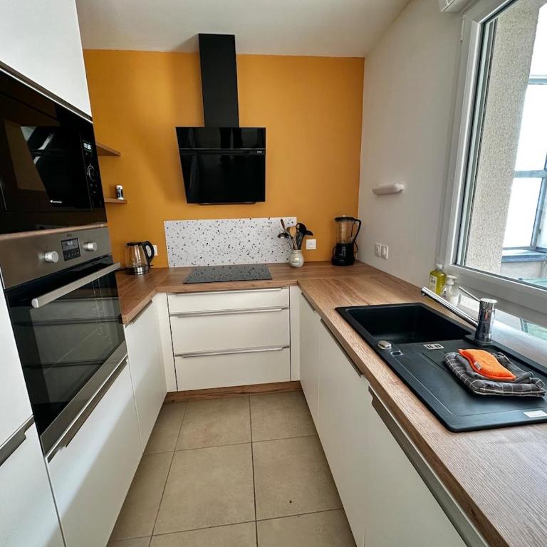 Heliot - Superbe appartement T3 avec balcon et parking - Appartement 2 Chambres - 5