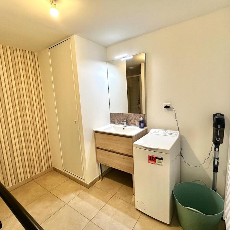 Heliot - Superbe appartement T3 avec balcon et parking - Appartement 2 Chambres - 13