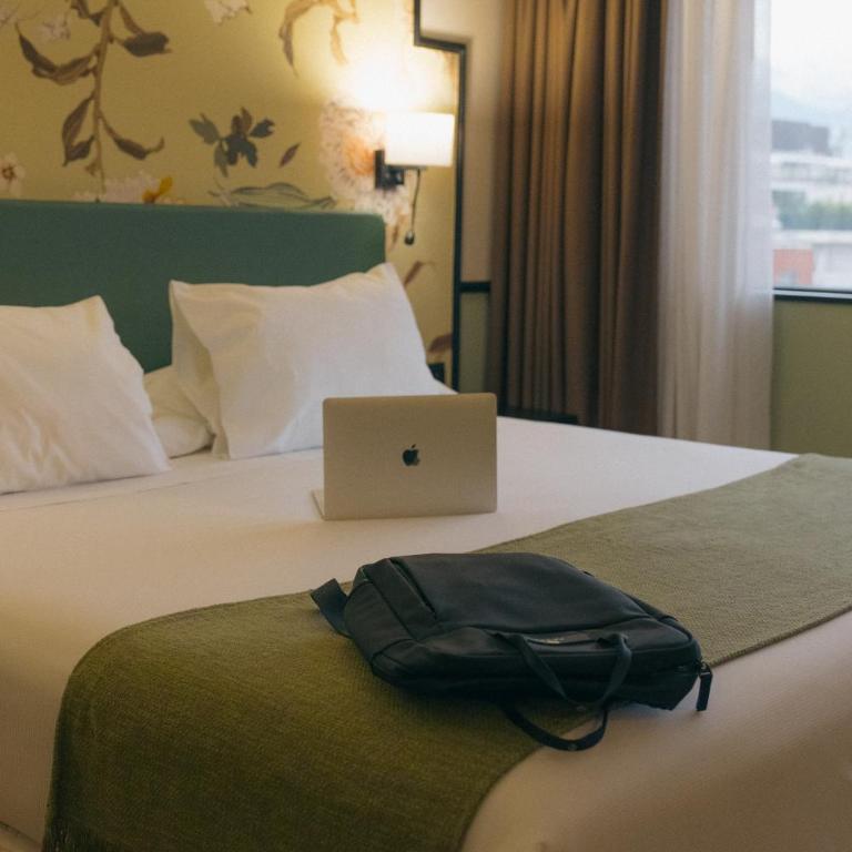 Hotel Director Vitacura - Superior King Room - 4