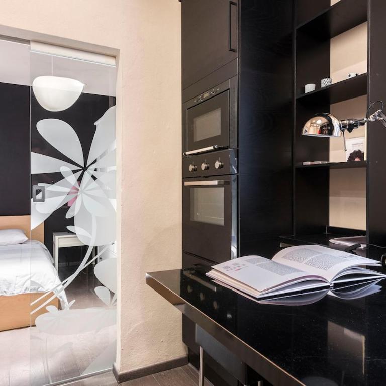 Downtown Apartment HEPA UV Germicidal Air Purifer - One-Bedroom Apartment - 14