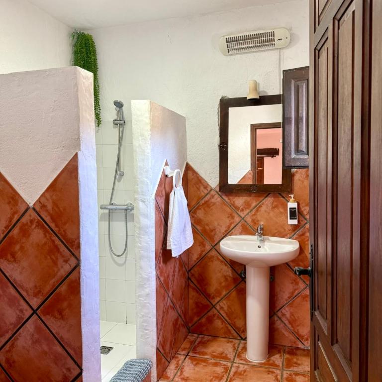 El Cielo, Cortijo en el corazón de las montañas - Villa - 21