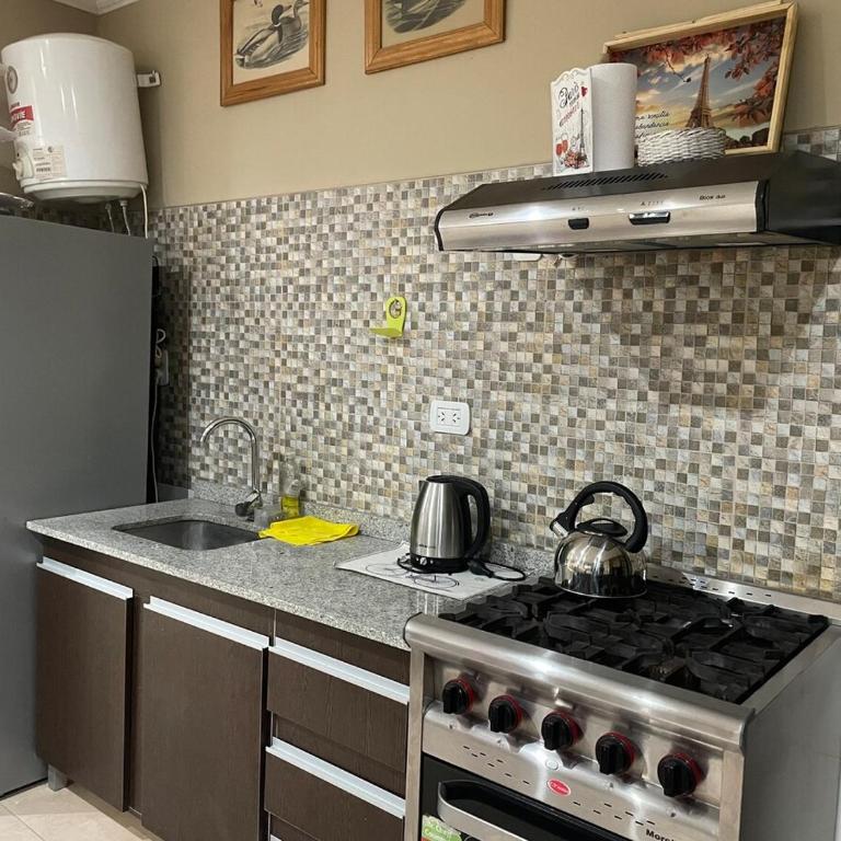 Dpto Monoambiente Muy Céntrico y Moderno - Apartamento de 1 dormitorio - 3