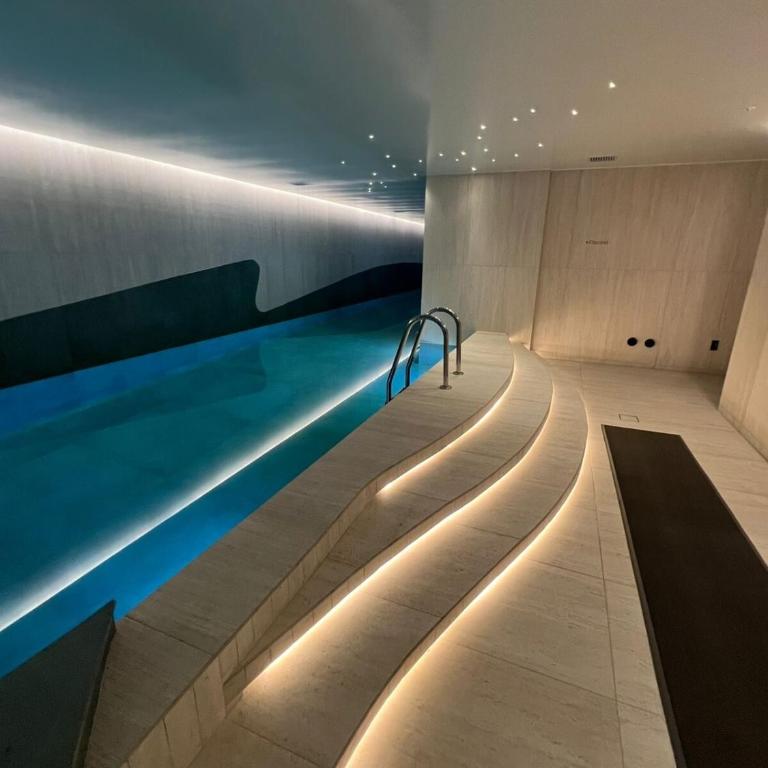 Modern sky suite strategic location Jump-In - One-Bedroom Apartment - 2