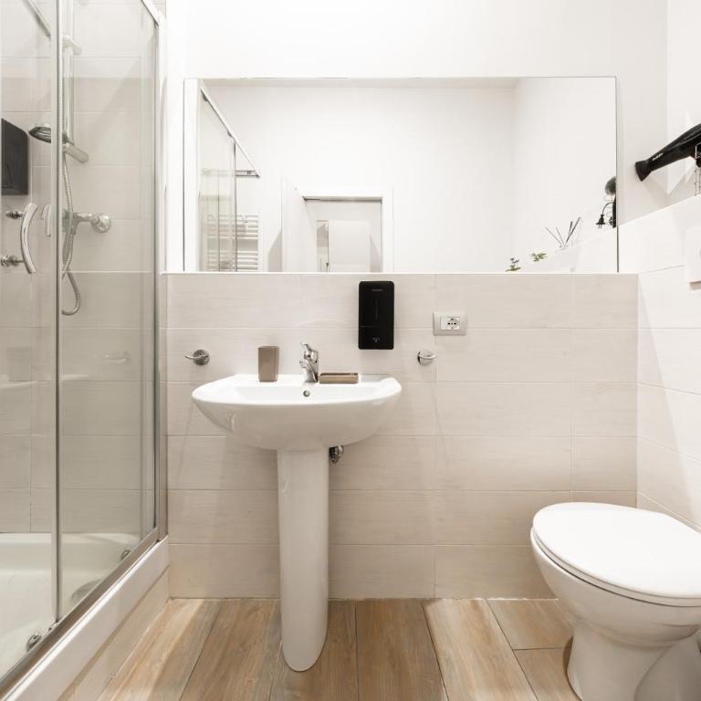 Tiro Suites in the center of Bologna - Camera King Superior - 5