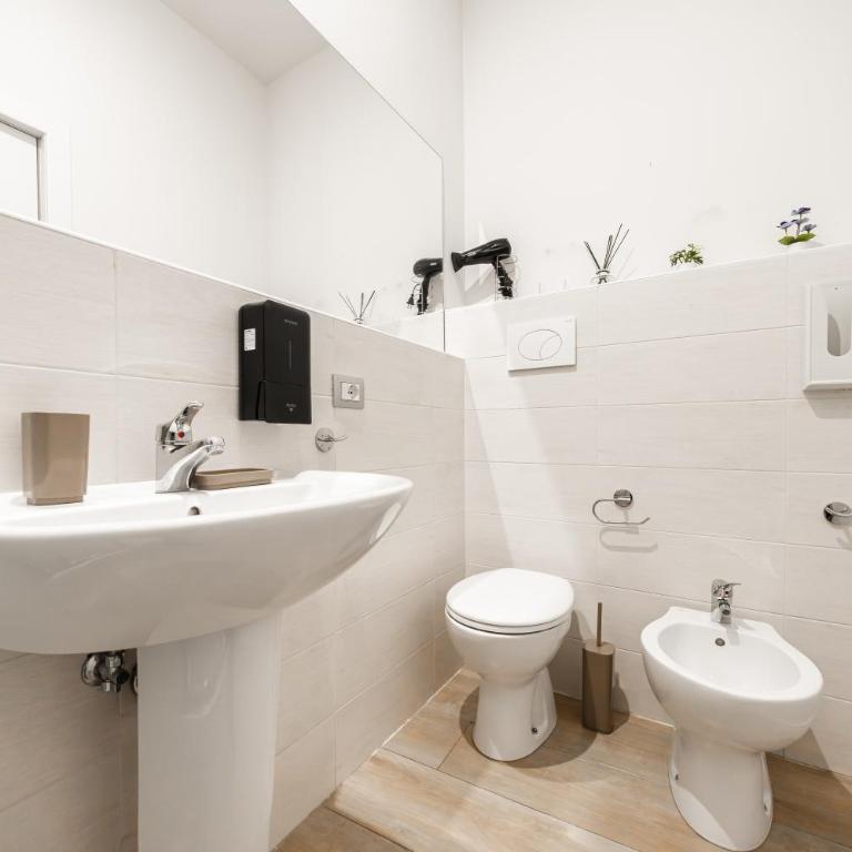 Tiro Suites in the center of Bologna - Camera King Superior - 4