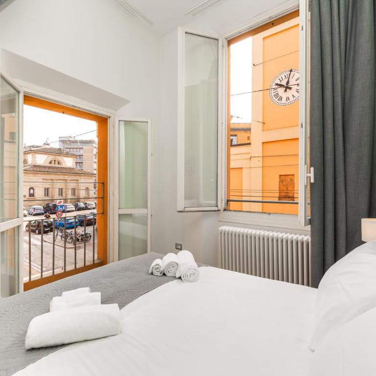 Tiro Suites in the center of Bologna - Camera King Deluxe - 2