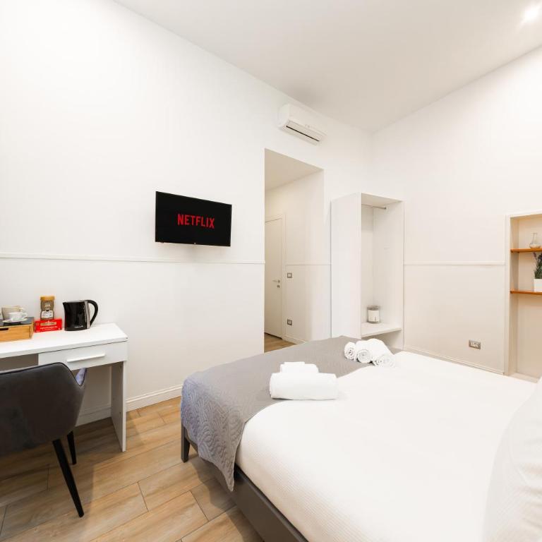 Tiro Suites in the center of Bologna - Camera King Deluxe - 7