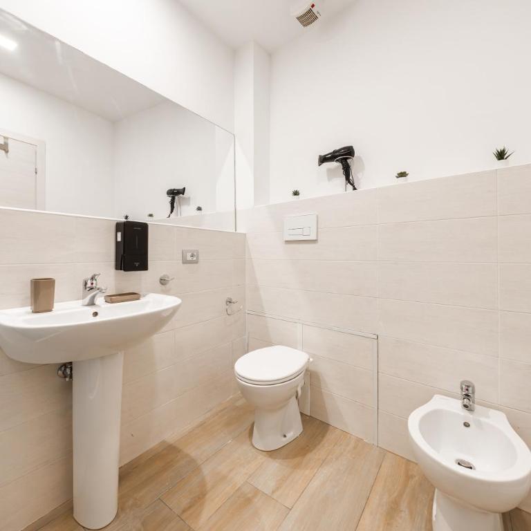 Tiro Suites in the center of Bologna - Camera King Deluxe - 2