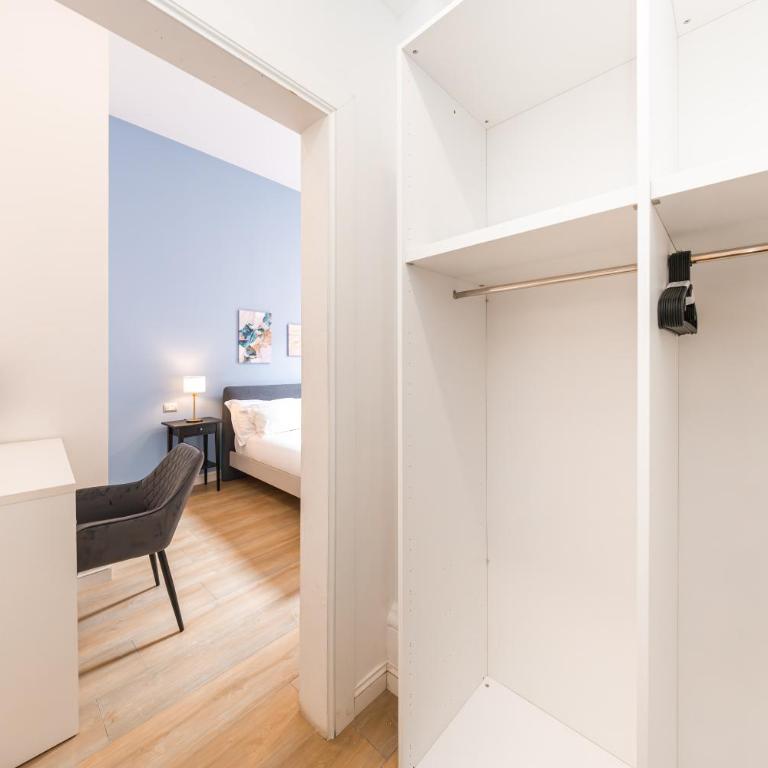 Tiro Suites in the center of Bologna - Camera Matrimoniale con Bagno Privato - 1