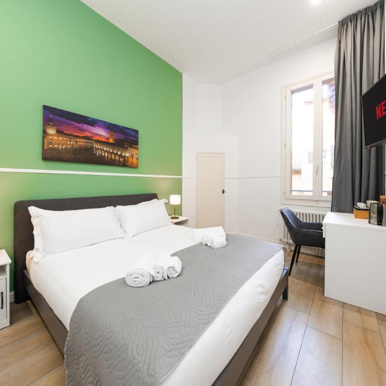 Tiro Suites in the center of Bologna - Camera King Deluxe - 11