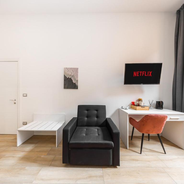 Tiro Suites in the center of Bologna - Camera King Superior - 7