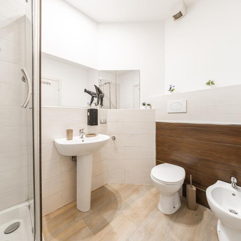 Tiro Suites in the center of Bologna - Camera King Superior - 10