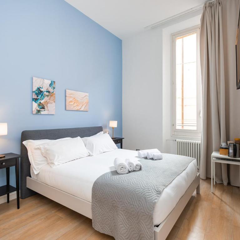Tiro Suites in the center of Bologna - Camera Matrimoniale con Bagno Privato - 8