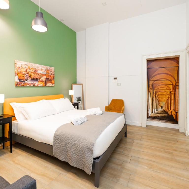 Tiro Suites in the center of Bologna - Camera Tripla con Bagno Privato - 13