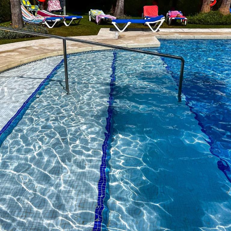 Casa adosada familiar en complejo con piscina - Bel Air 28 - Casa de 4 dormitorios - 47