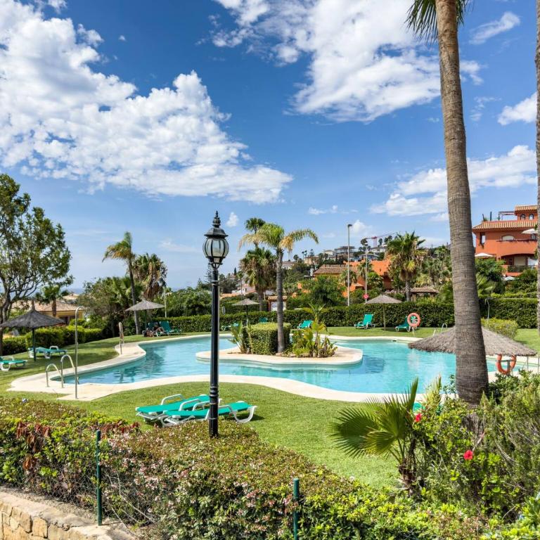 Townhouse with ocean views, BBQ, elevator, padel and pool - COSTA GALERA PARK 25 - Casa Vacacional de 3 dormitorios - 2