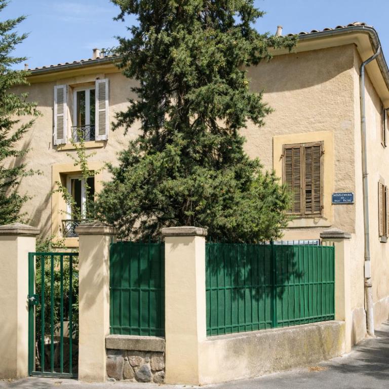 Studio Aix Centre idéal séjour pro & tourisme - Appartement 1 Chambre - 5