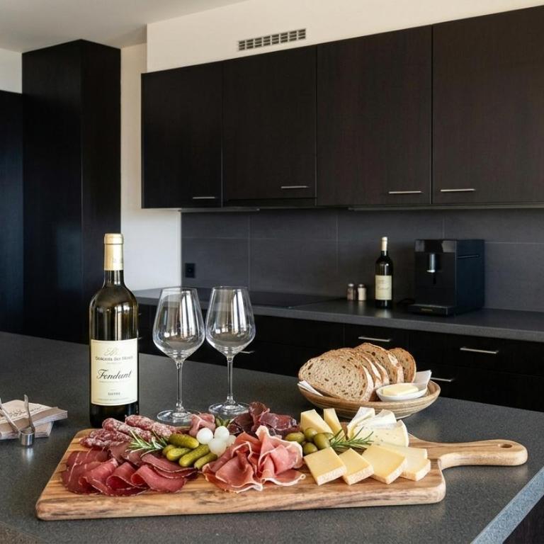 Les Elans - Three-Bedroom Superior Apartment - 4