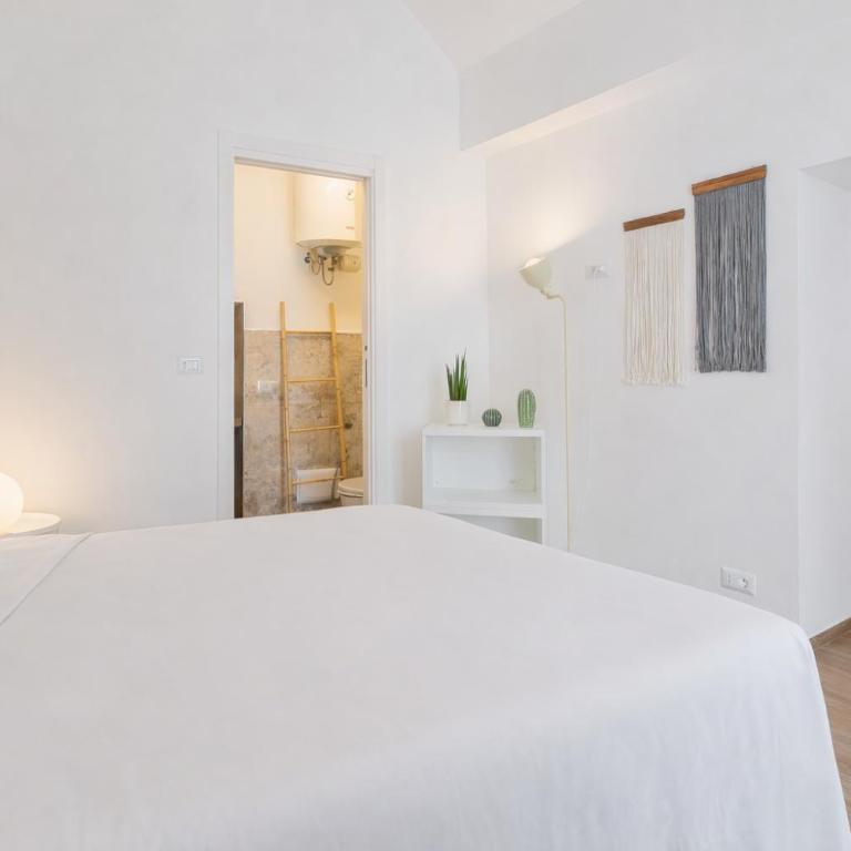 Sunny Vibes Monopoli - Deluxe Queen Suite - 8