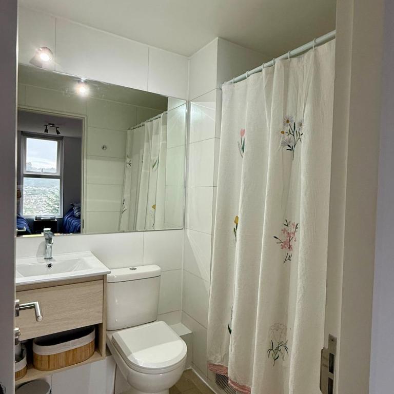 Comodo Depto con estacionamiento en Puerto Montt - Two-Bedroom Apartment with Balcony and Terrace - 9