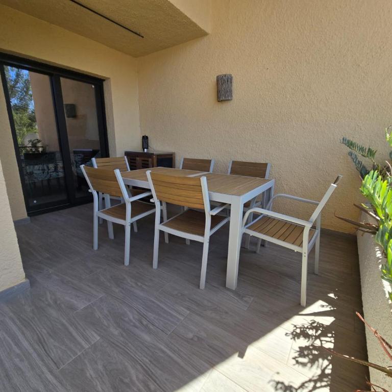 Apartamento con gran terraza chill-out cerca de la playa - Apartamento de 2 dormitorios - 2