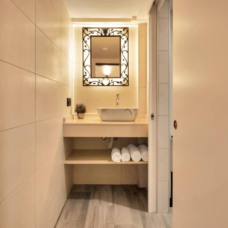 Moderno loft en el corazón histórico de Estepona - CASA PEPITA 17 - Apartamento de 2 dormitorios - 20