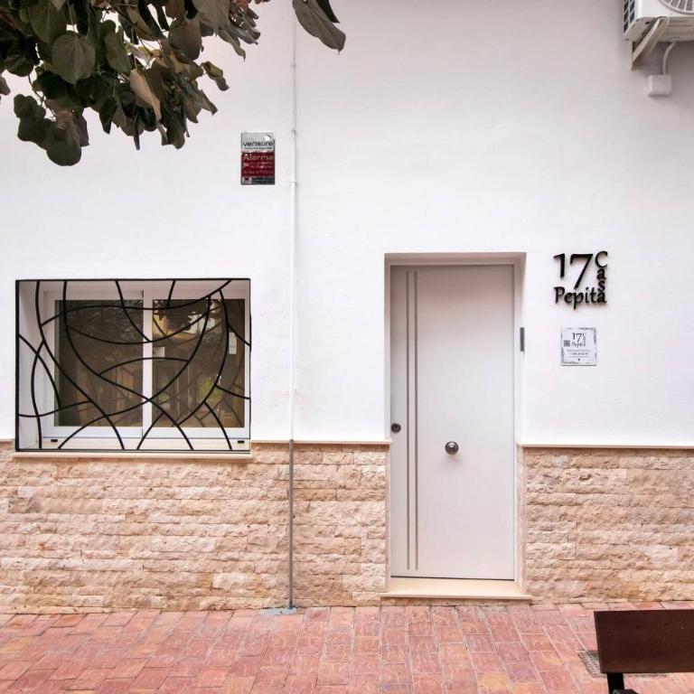Moderno loft en el corazón histórico de Estepona - CASA PEPITA 17 - Apartamento de 2 dormitorios - 32