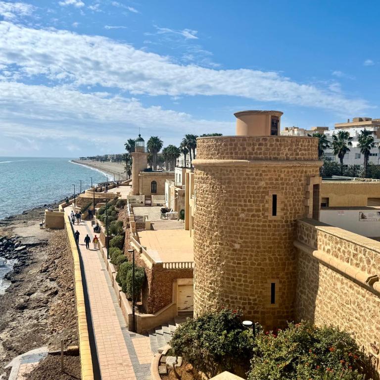La Calma - Seafront Penthouse - One-Bedroom Apartment - Oceanfront - 32
