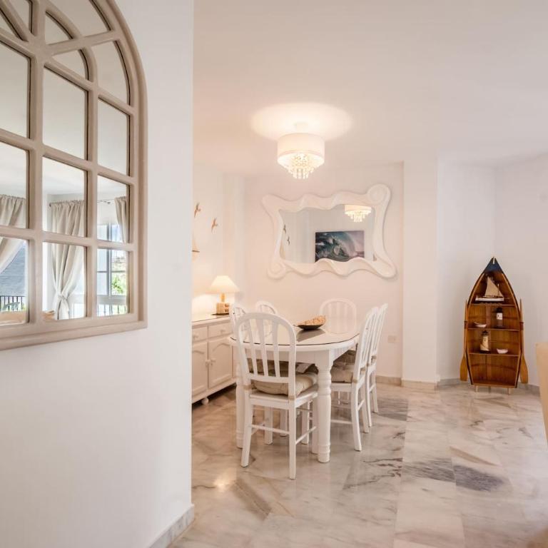 Apartamento con piscina cerca del golf en Atalaya - ATALAYA DEL GOLF 31 - Apartamento de 3 dormitorios - 8