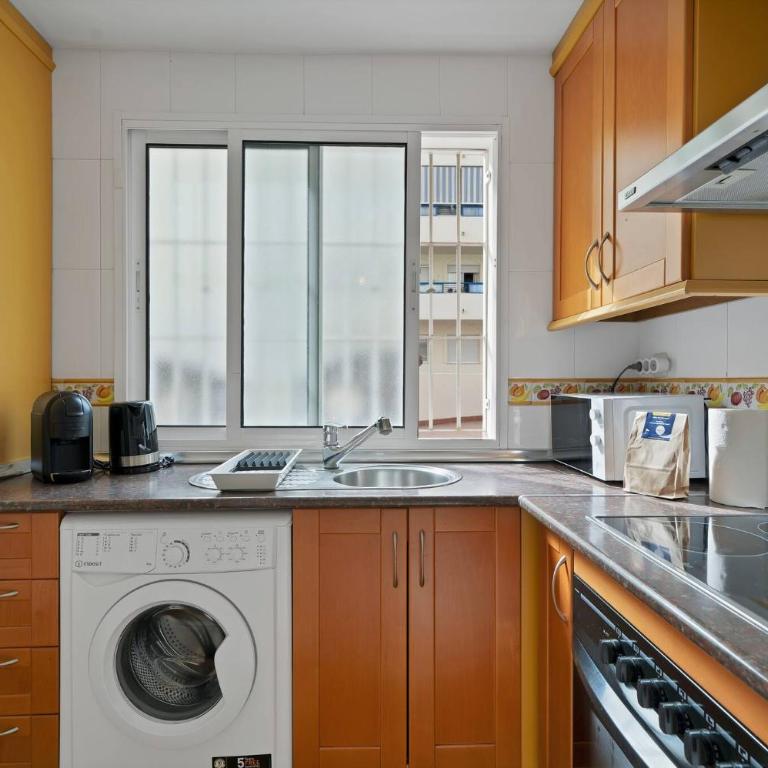 Playa del Cable Apartment, Banana Beach Marbella - Apartamento de 1 dormitorio con vistas al mar - 4