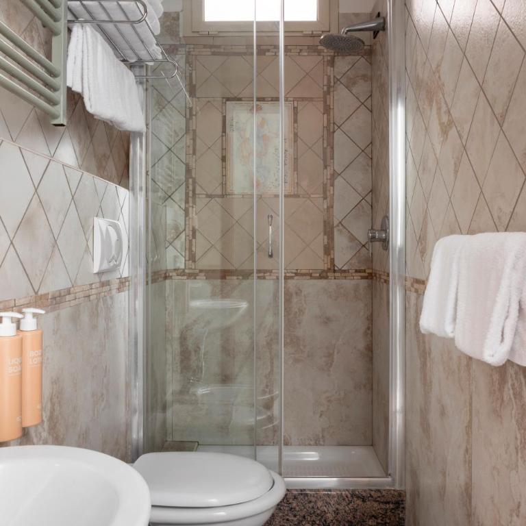 Hotel Marisa - Camera Familiare - 5