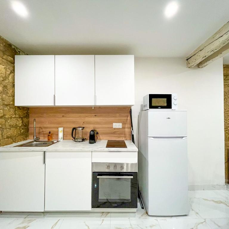 UrbanFlat 223 - Bel Appartement pour 4 Montorgueil - Apartment - 8