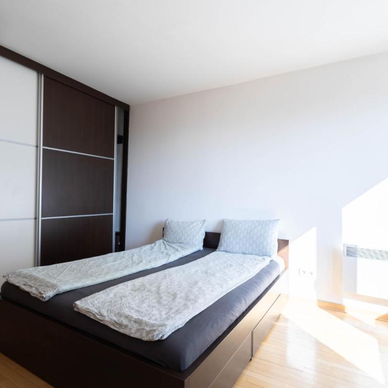 Apartment Ovia - One-Bedroom Apartment - 10