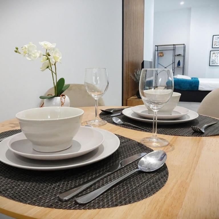 Loft Valencia R41 A B - Ground & Monteolivete Vibes - One-Bedroom Apartment - 9