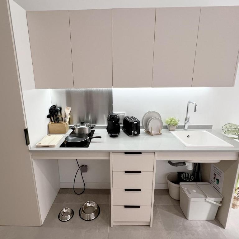 Loft Valencia R41 A B - Ground & Monteolivete Vibes - One-Bedroom Apartment - 12