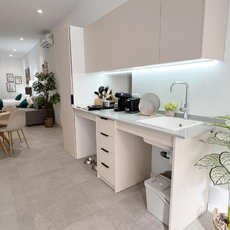 Loft Valencia R41 A B - Ground & Monteolivete Vibes - One-Bedroom Apartment - 32