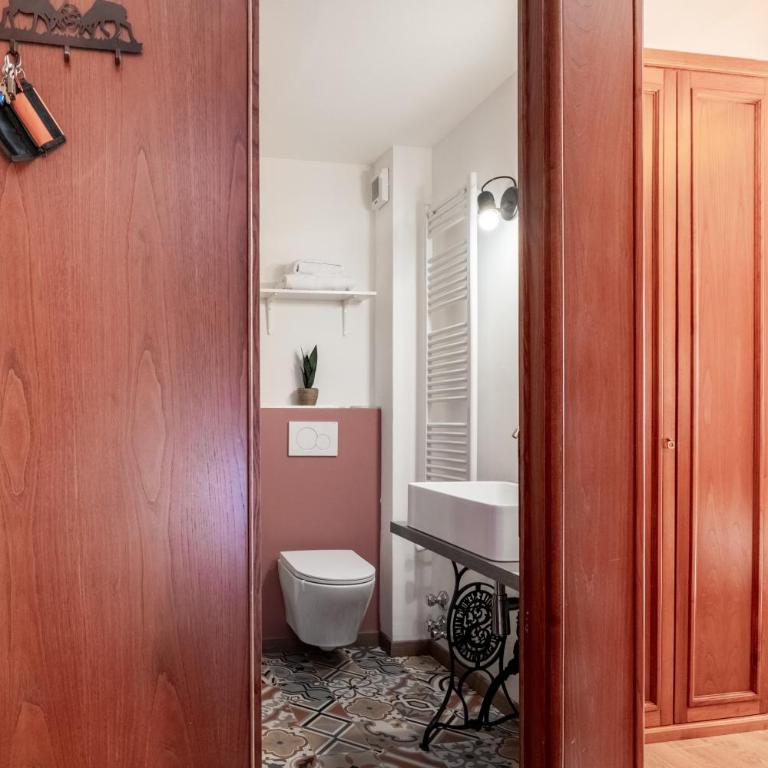 HelloCHALET Casa Lobita - Panoramic Balcony Apartment Walk to Gondola - Appartamento con 1 Camera da Letto e Balcone - 25
