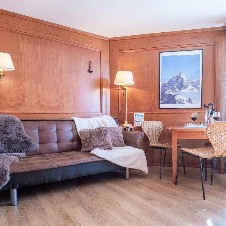 HelloCHALET Casa Lobita - Panoramic Balcony Apartment Walk to Gondola - Appartamento con 1 Camera da Letto e Balcone - 16