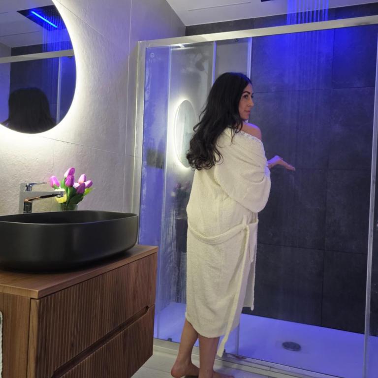 Vincotto Luxury - One-Bedroom Deluxe Apartment 2 - 11