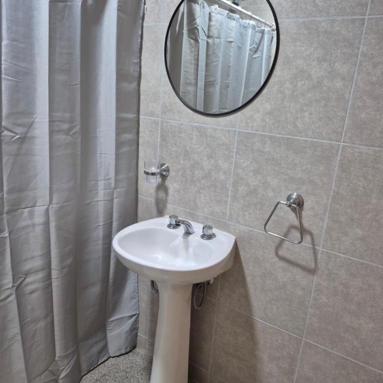 CasaMora departamento céntrico con cochera gratis, 2 habitaciones - Apartamento de 2 dormitorios - 10