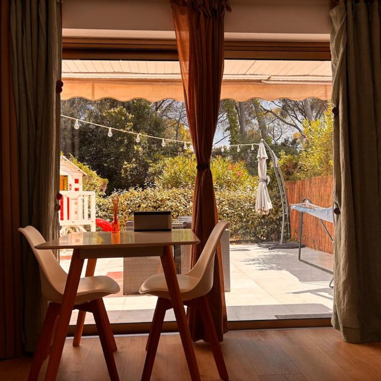 Boulouris, Near Beach & Terrace - 3 People - Apartment mit 2 Schlafzimmern - 11