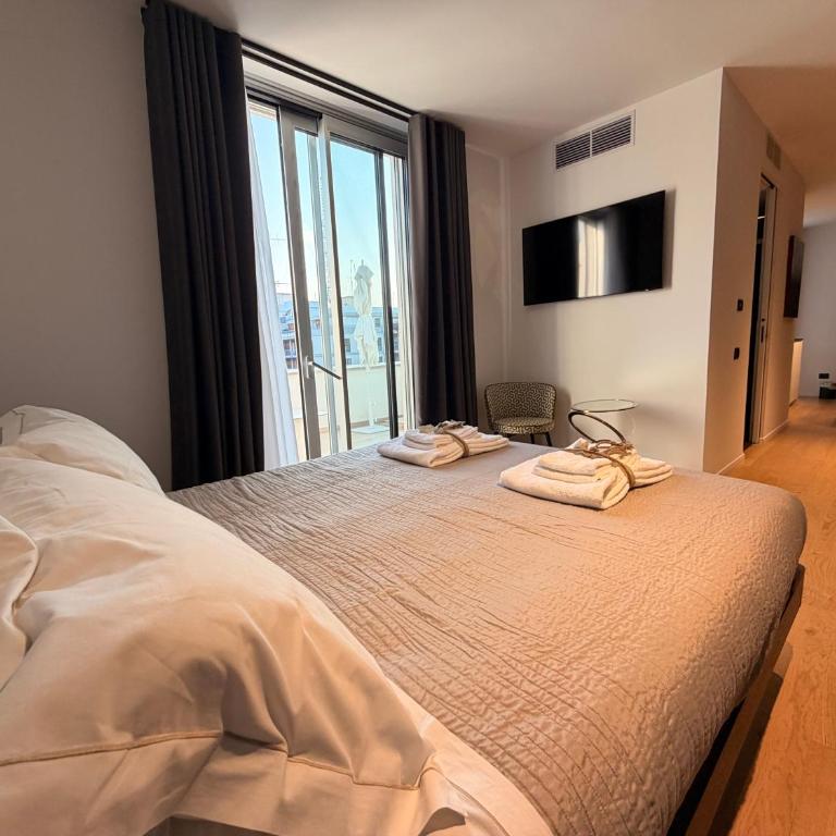 MARI Luxury Rooms and Suites - Camera King - 9