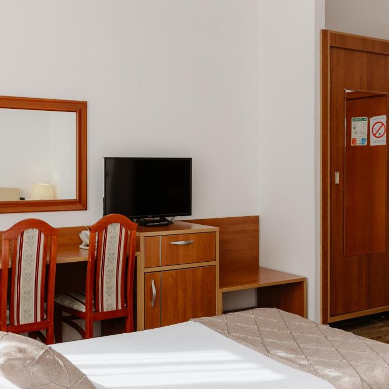 Hotel N - Triple Room - 3