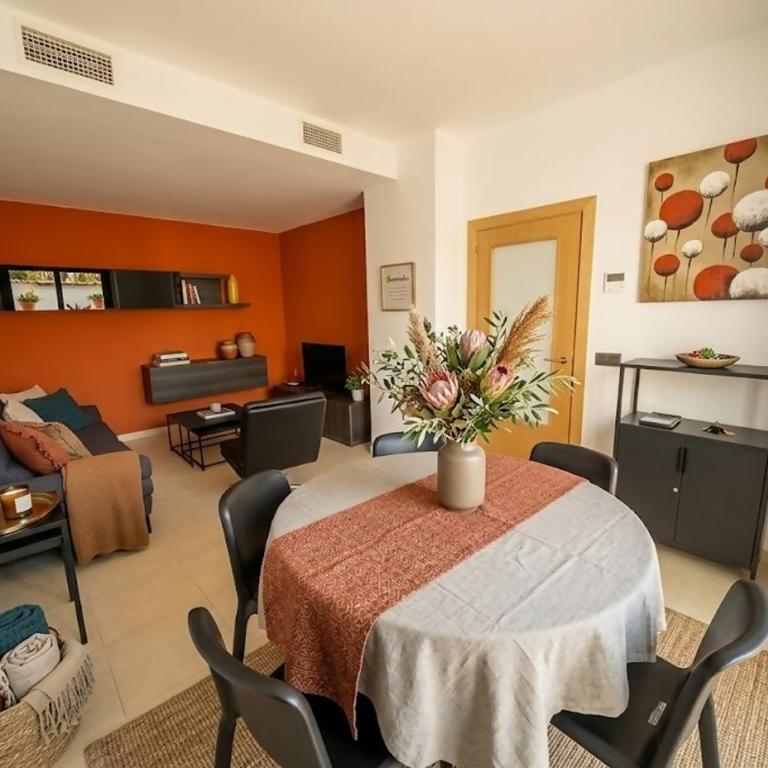 PJS – Terraza, Piscina y Parking en Tossa - Apartamento con terraza - 2