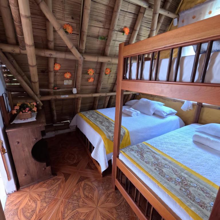 Chalet Ecoturismo La Nohelia - Habitación Familiar con baño privado - 12