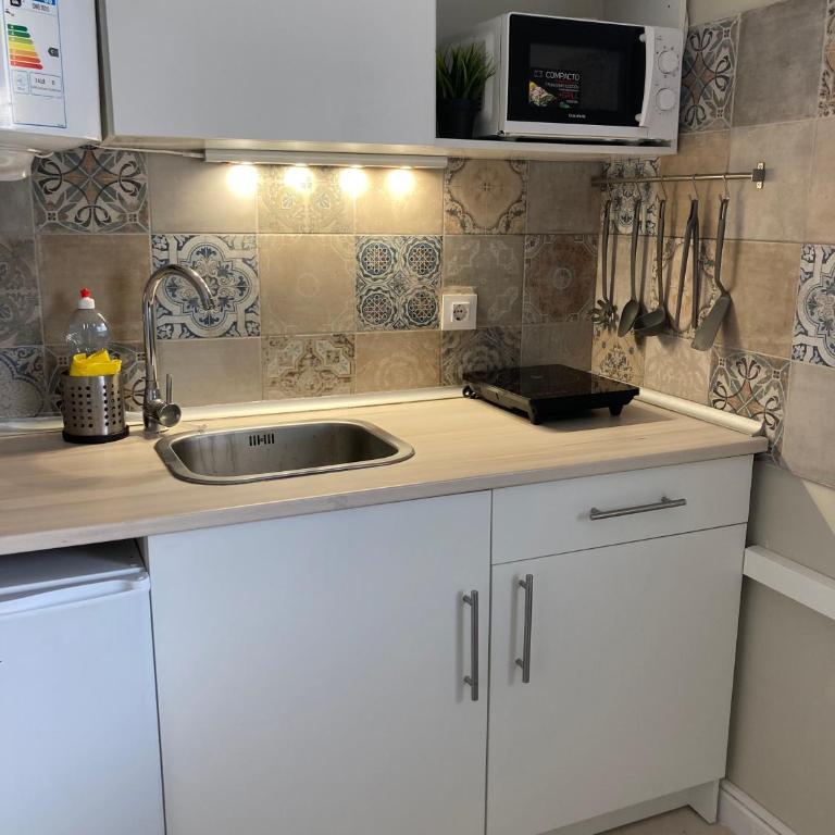 Sea Breeze Alojamientos - Estudio con 1 cama grande - 21