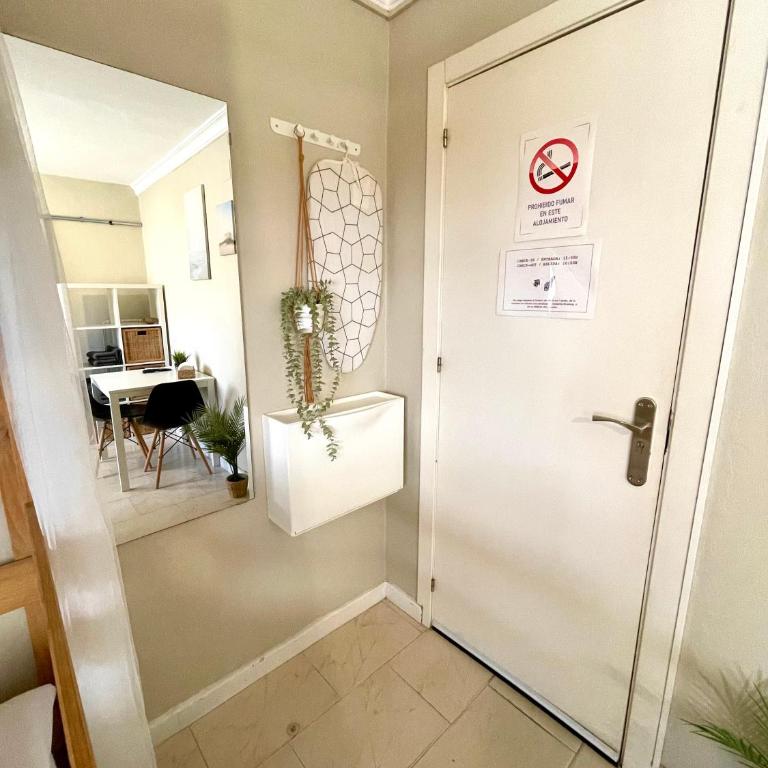 Sea Breeze Alojamientos - Estudio con 1 cama grande - 19