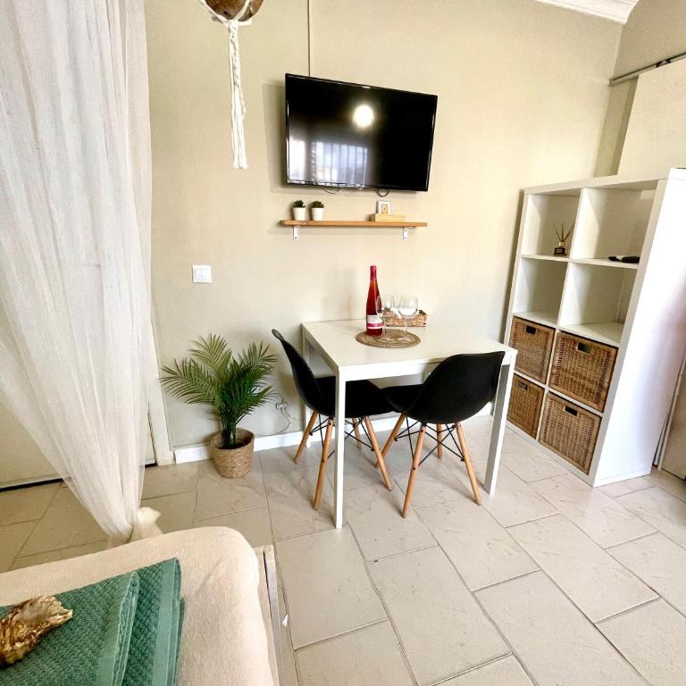 Sea Breeze Alojamientos - Estudio con 1 cama grande - 37